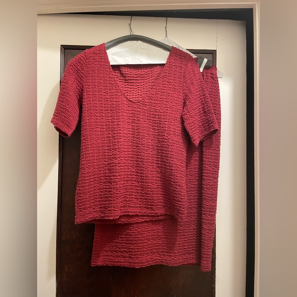 Vince red Textured Knit Set